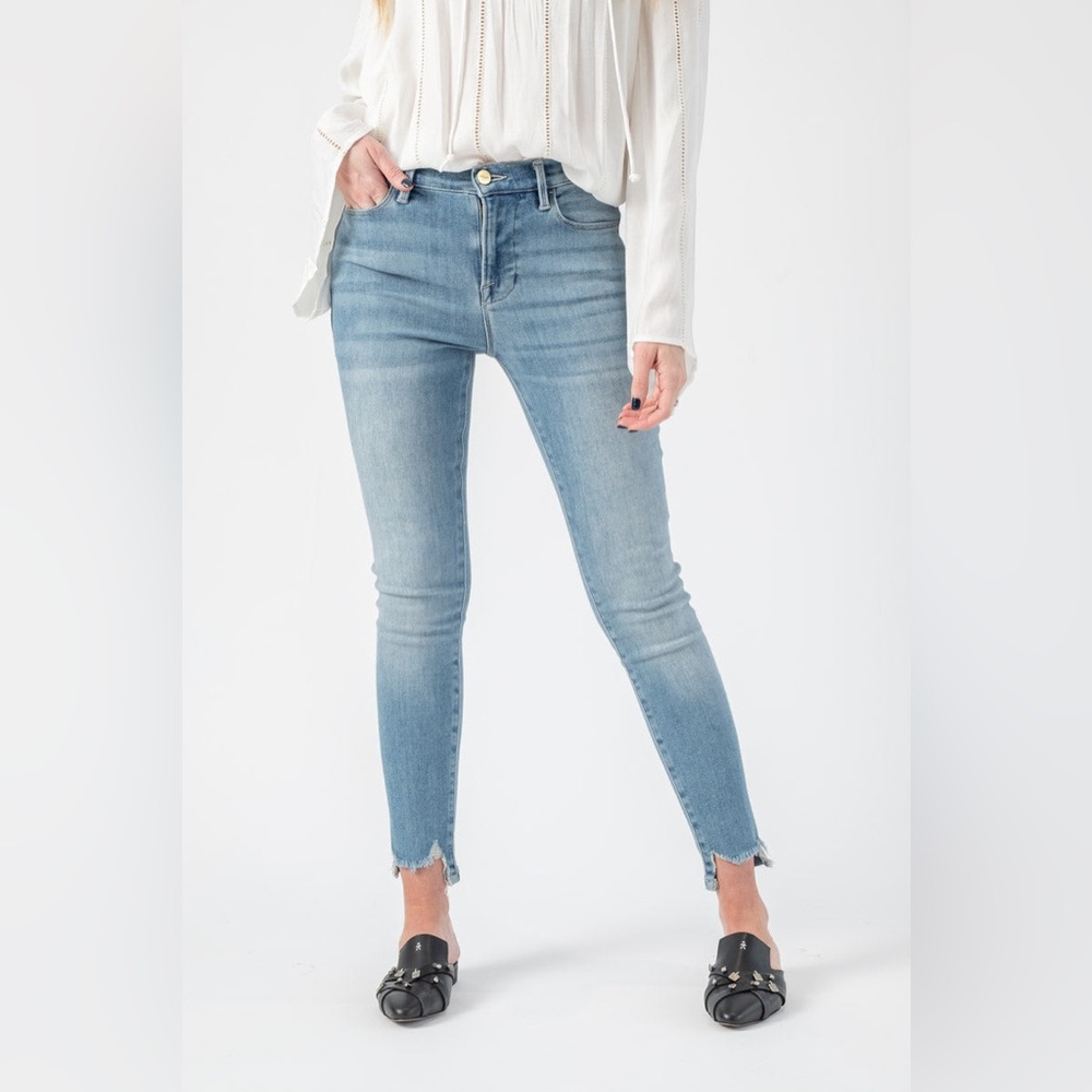 Frame Le High Skinny Front Chew Jeans